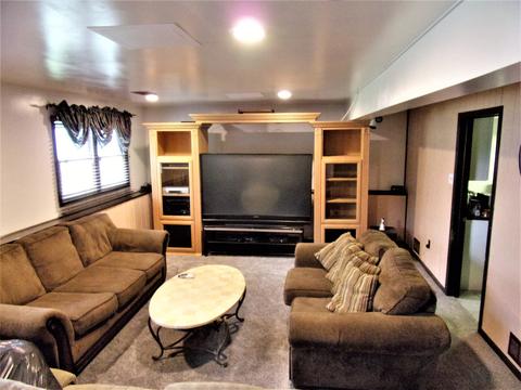 1402 Devonshire Dr, Joliet, IL 60435 photo 10