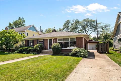 136 S Summit St, Wheaton, IL 60187 photo 1
