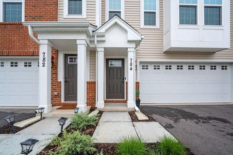 784 Weller Dr, Des Plaines, IL 60016 photo 3