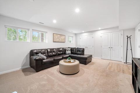 784 Weller Dr, Des Plaines, IL 60016 photo 31