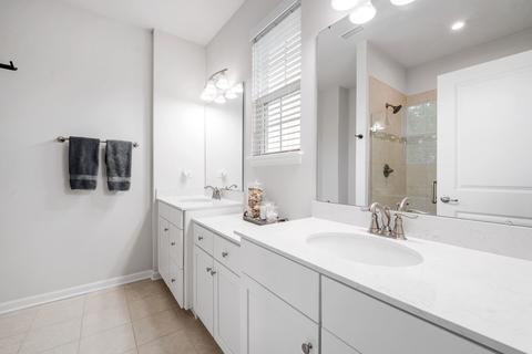 784 Weller Dr, Des Plaines, IL 60016 photo 20
