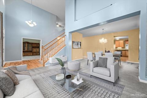 321 Copper Springs Ln, Elgin, IL 60124 photo 3