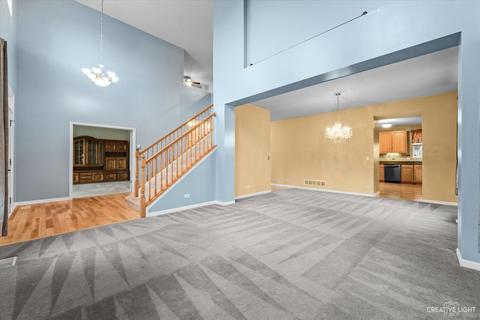 321 Copper Springs Ln, Elgin, IL 60124 photo 4