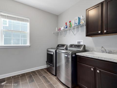 1250 W Thomas Rd, Wheaton, IL 60187 photo 22