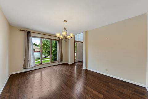 15702 Pine Rd, Oak Forest, IL 60452 photo 3