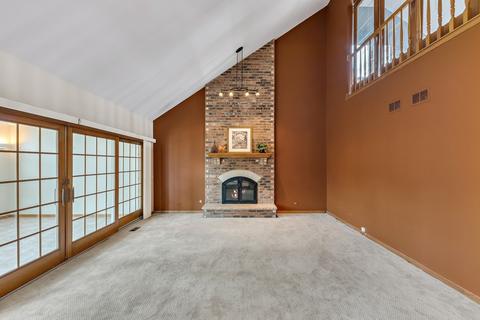 15702 Pine Rd, Oak Forest, IL 60452 photo 10