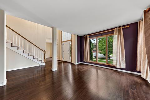 15702 Pine Rd, Oak Forest, IL 60452 photo 4