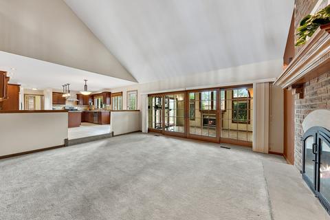15702 Pine Rd, Oak Forest, IL 60452 photo 11