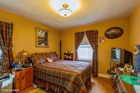 184 S Worth Ave, Elgin, IL 60123 photo 7