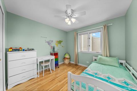 1622 Pershing Ave, Wheaton, IL 60189 photo 10