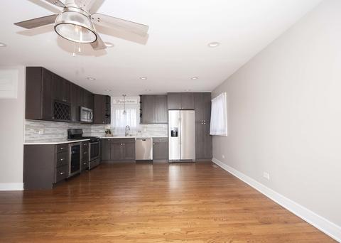 7744 W 80th Pl, Bridgeview, IL 60455 photo 9