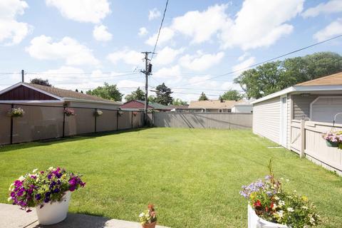 7744 W 80th Pl, Bridgeview, IL 60455 photo 22
