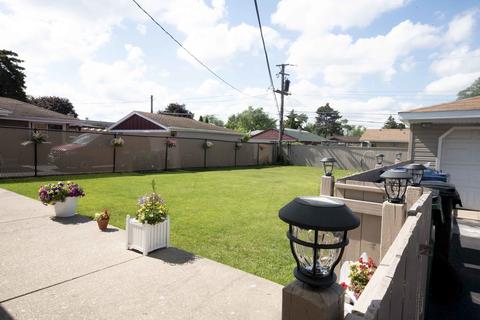 7744 W 80th Pl, Bridgeview, IL 60455 photo 23
