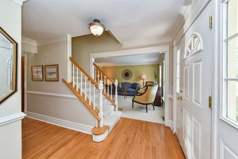 1003 Millview Dr, Batavia, IL 60510 photo 8
