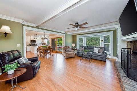 1003 Millview Dr, Batavia, IL 60510 photo 7