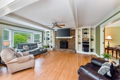 1003 Millview Dr, Batavia, IL 60510 photo 6