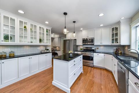 1003 Millview Dr, Batavia, IL 60510 photo 3