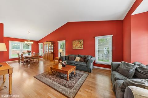 258 Stanton Ct E, Buffalo Grove, IL 60089 photo 3