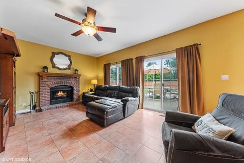 258 Stanton Ct E, Buffalo Grove, IL 60089 photo 7