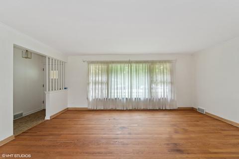 330 Cambridge Rd, Des Plaines, IL 60016 photo 7