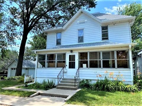 105 9th Ave, Sterling, IL 61081 photo 1
