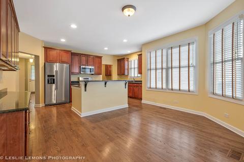 2263 Timothy Dr, Glenview, IL 60026 photo 8