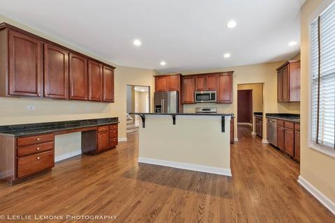 2263 Timothy Dr, Glenview, IL 60026 photo 7