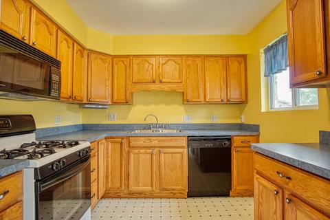226 E Normandy Dr, Addison, IL 60101 photo 7