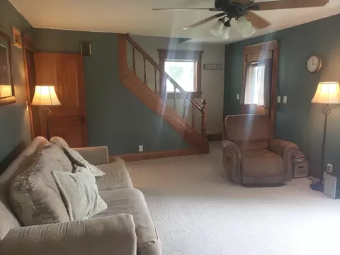 327 E Van Buren St, Ohio, IL 61349 photo 20