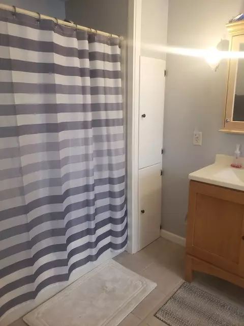 327 E Van Buren St, Ohio, IL 61349 photo 17