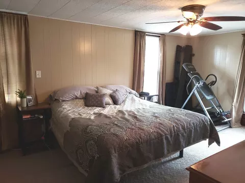 327 E Van Buren St, Ohio, IL 61349 photo 24
