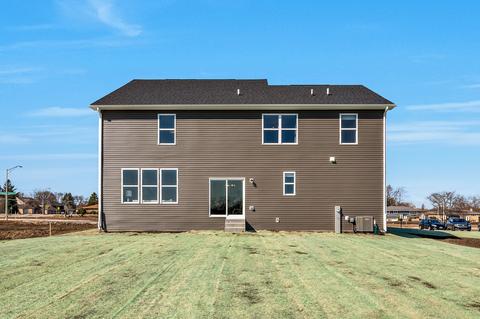 610 N Sullivan St, Addison, IL 60101 photo 2