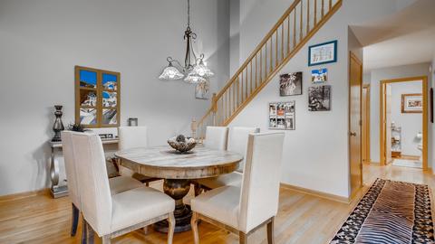 1303 Dancing Bear Ln, Elgin, IL 60120 photo 6