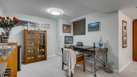 1303 Dancing Bear Ln, Elgin, IL 60120 photo 18