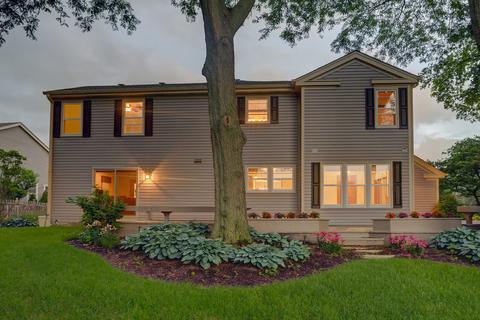 4220 Forest Glen Dr, Hoffman Estates, IL 60192 photo 7