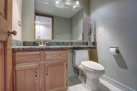4220 Forest Glen Dr, Hoffman Estates, IL 60192 photo 34