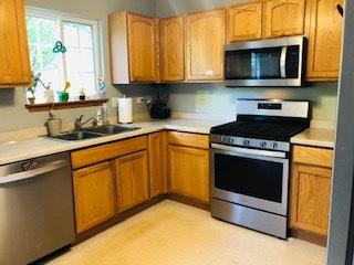 2194 Ashby Ln, Plainfield, IL 60586 photo 6