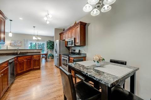 1216 Oakleaf Ct, Aurora, IL 60506 photo 11