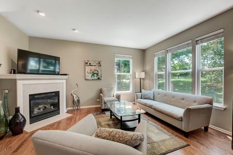 1216 Oakleaf Ct, Aurora, IL 60506 photo 6