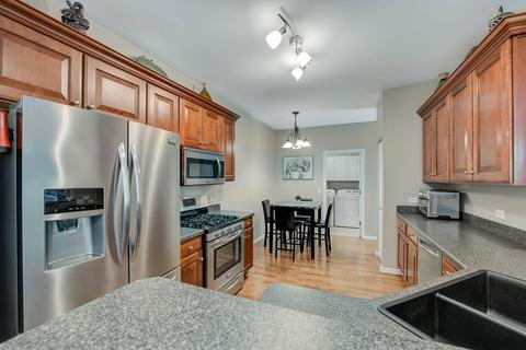 1216 Oakleaf Ct, Aurora, IL 60506 photo 9