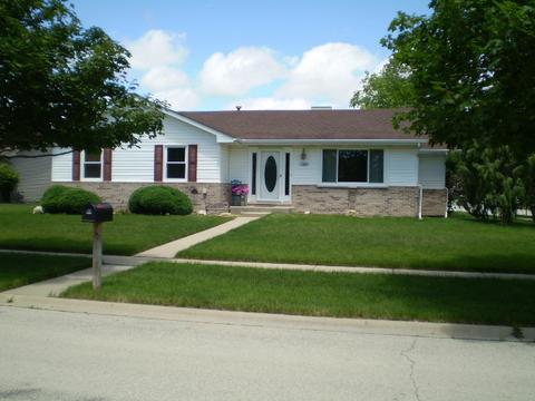 7005 Astoria Dr, Plainfield, IL 60586 photo 1