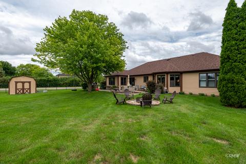 225 Wilcox Dr, Bartlett, IL 60103 photo 40