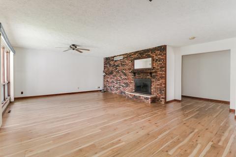 112 Colchester Dr, Normal, IL 61761 photo 4
