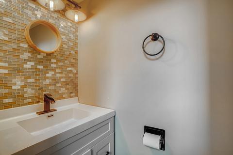 1645 Pebble Beach Cir, Elgin, IL 60123 photo 5