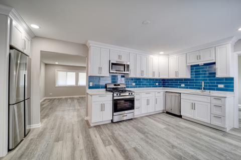 1855 Pierce Rd, Hoffman Estates, IL 60169 photo 4