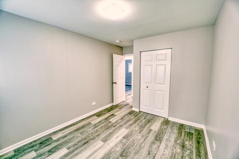 1855 Pierce Rd, Hoffman Estates, IL 60169 photo 17