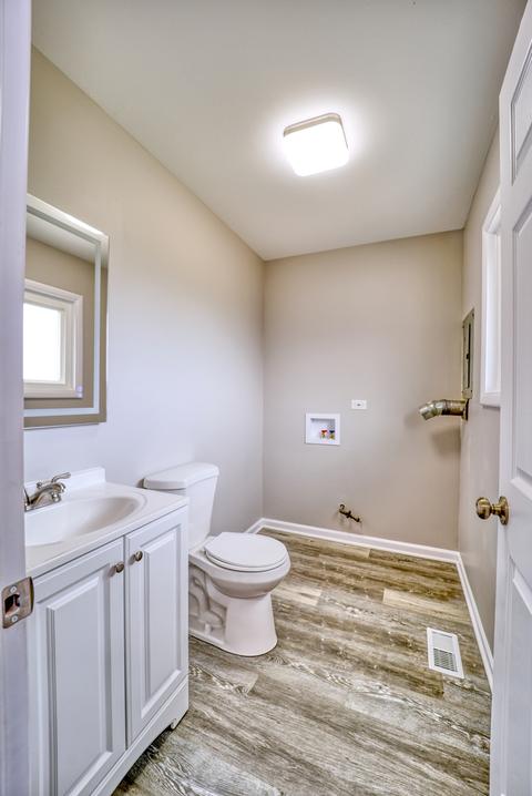 1855 Pierce Rd, Hoffman Estates, IL 60169 photo 22