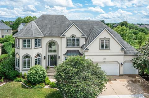 3368 White Eagle Dr, Naperville, IL 60564 photo 1