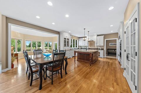 3368 White Eagle Dr, Naperville, IL 60564 photo 11