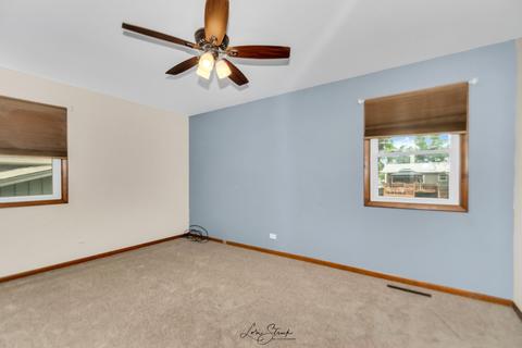 6008 Forestview Dr, Oak Forest, IL 60452 photo 17